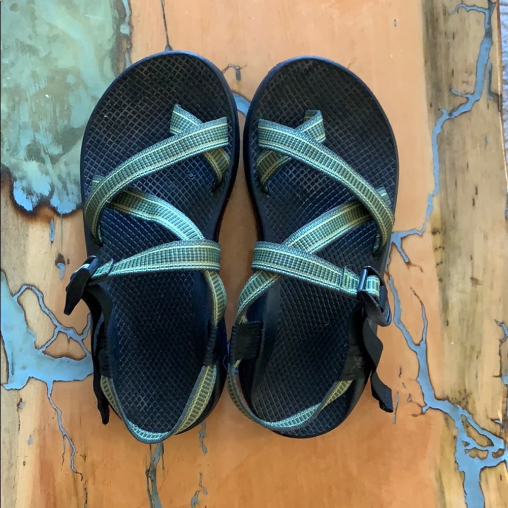 Green Chaco Sandals, Men’s 8 or Women’s 10